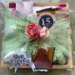 Best Customized Gift Hamper For Anniversary