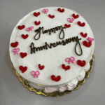 anniversary cake with elegent desing